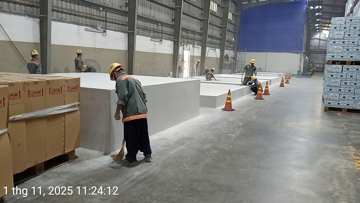 Bệ máy & mương thoát nước trong kho – ảnh 5