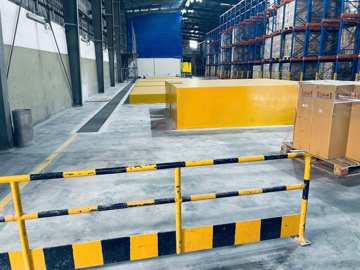 Bệ máy & mương thoát nước trong kho – ảnh 9